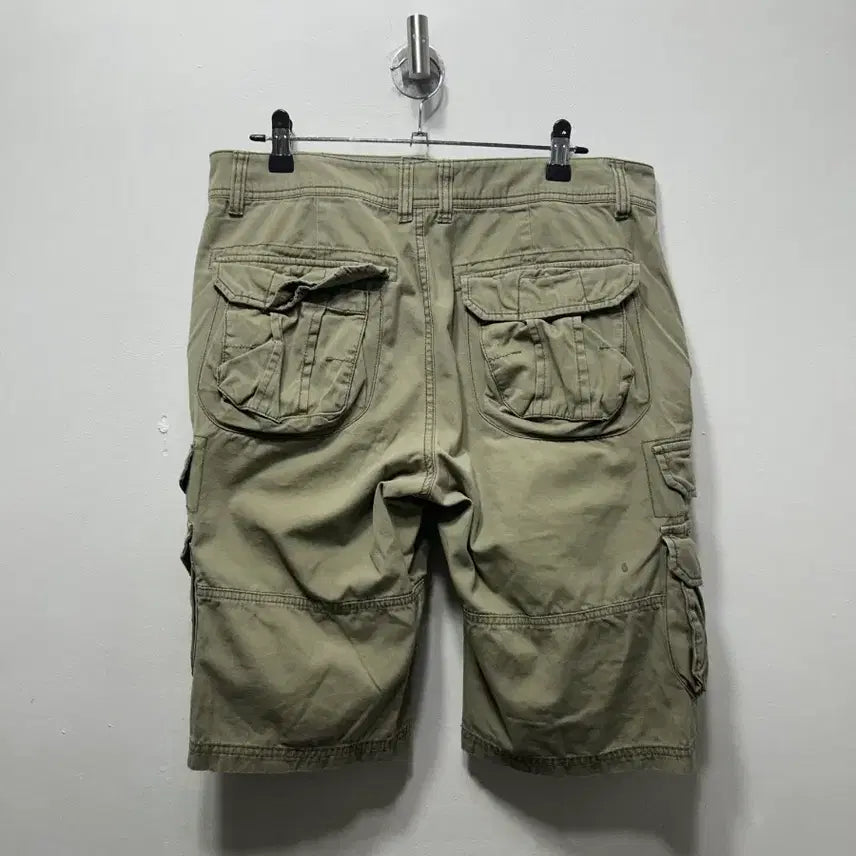 [BUNJANG] Khaki Cargo Shorts Men&