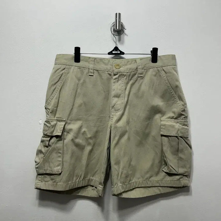 [BUNJANG] Beige Cargo Shorts 30 / 베이지 카고 반바지 30