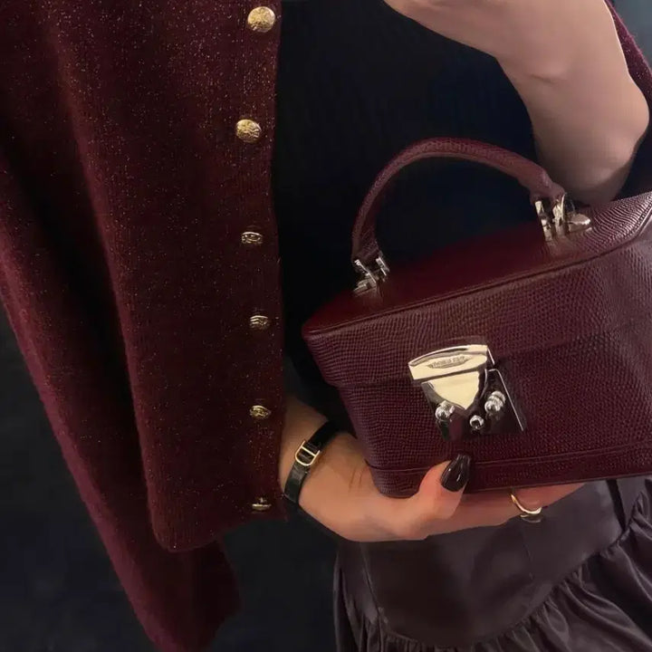 [BUNJANG] The Row Half Moon Box Bag Burgundy Caviar / (1회 착용) 더로랑 하프문 박스 백 버건디 캐비어