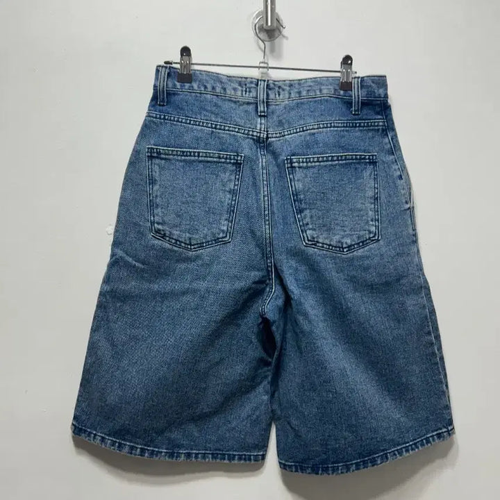 [BUNJANG] Denim Pleated Wide Shorts 4-part 28/29 / 데님 반바지 플리츠 와이드 4부 28/29