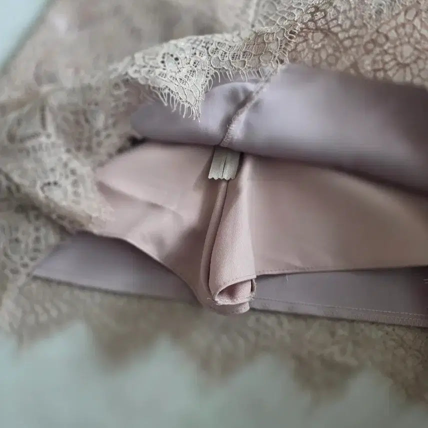 [BUNJANG] Lace Mini Two-Piece Set / 레이스미니투피스