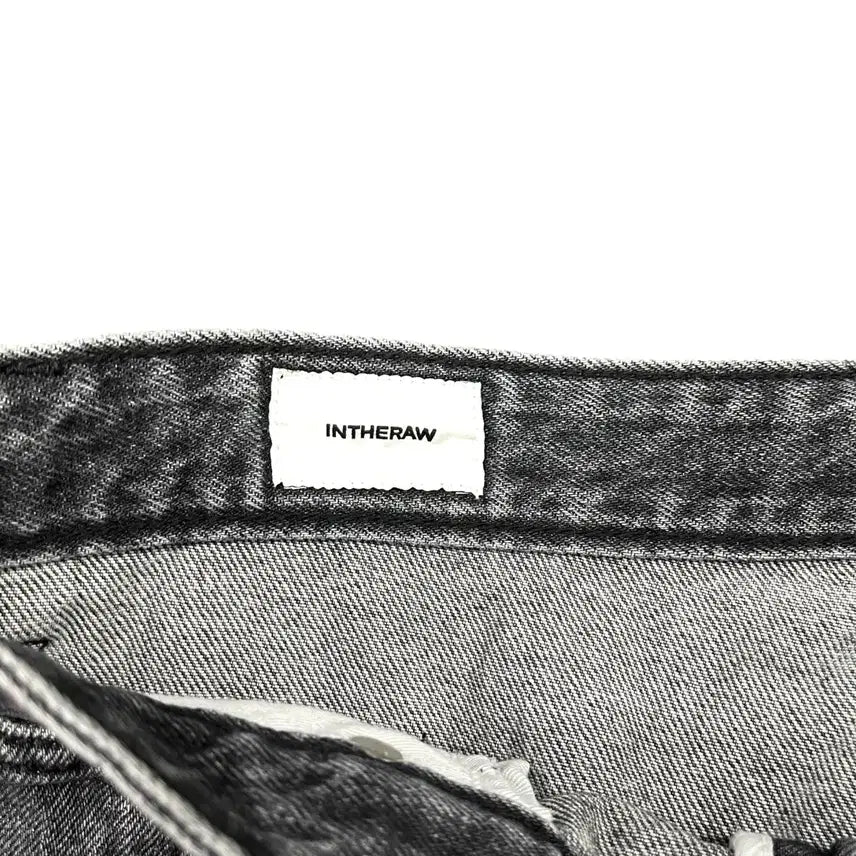 [BUNJANG] In The Raw Black Denim Jeans / 인더로우 흑청 데님팬츠 1