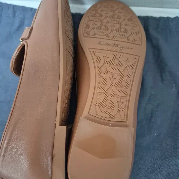 [BUNJANG] Ferragamo New Loafers 230 Size / 페라가모 신형로퍼230사이즈