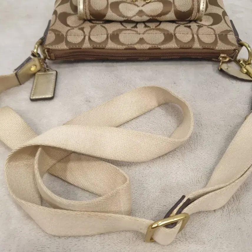 [BUNJANG] Coach Signature Crossbody Bag Brown Gold / 코치 시그니처 크로스백 브라운 골드