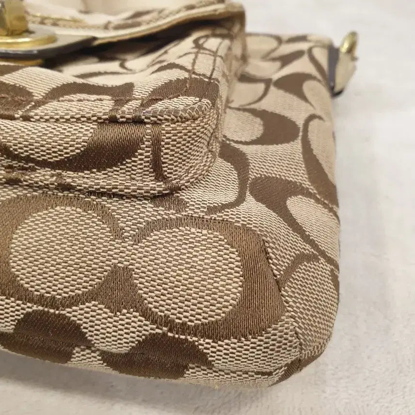 [BUNJANG] Coach Signature Crossbody Bag Brown Gold / 코치 시그니처 크로스백 브라운 골드