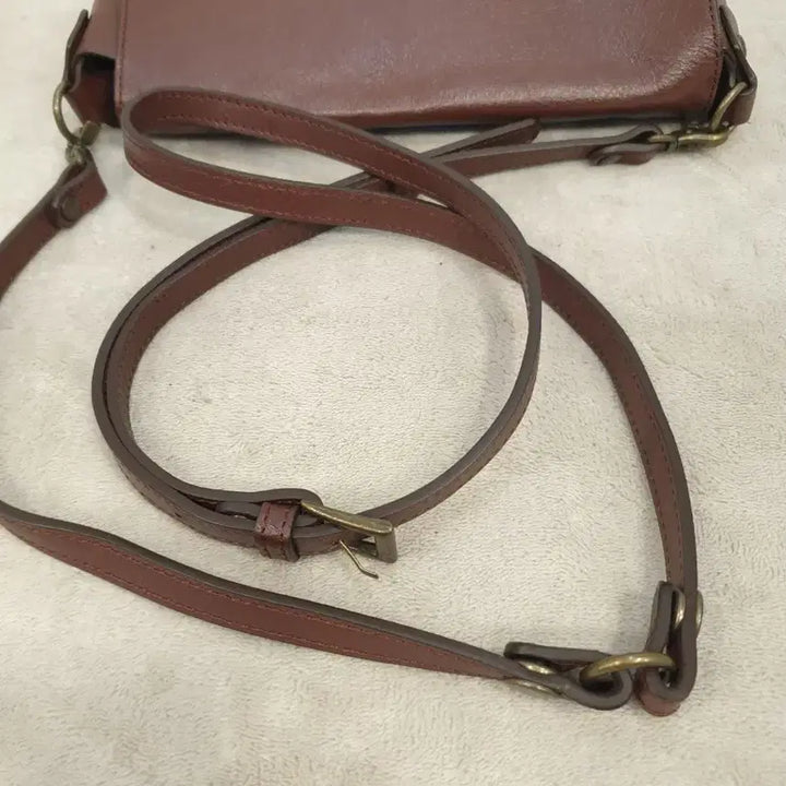 [BUNJANG] Montsac Leather Crossbody Bag Dark Brown / 몽삭 가죽 크로스백 다크브라운