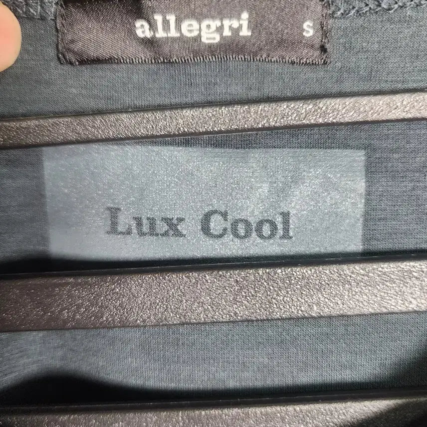 [SOLD OUT] 알레그리 Lux Cool 반팔티 S