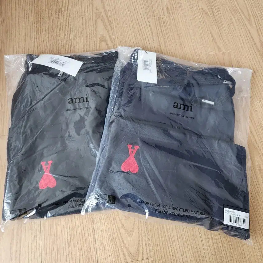 [BUNJANG] Ami Bermuda Shorts (Bundle) / 1+1) 아미 버뮤다 반바지