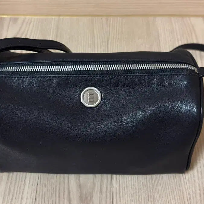 [SOLD OUT] 미닛뮤트 뉴브렛 블랙