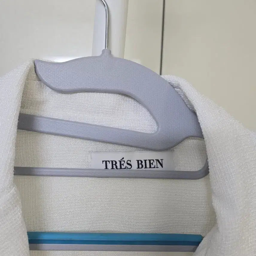 [BUNJANG] Trebian Crop Short Sleeve Jacket White / 트레비앙 크롭 반팔 자켓 화이트