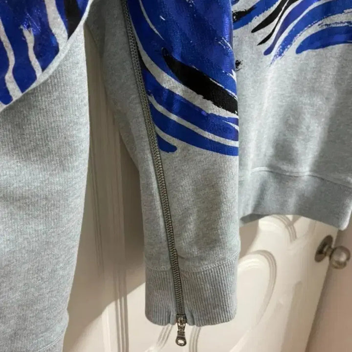 [BUNJANG] Kenzo Wave Logo Sweatshirt - Men&