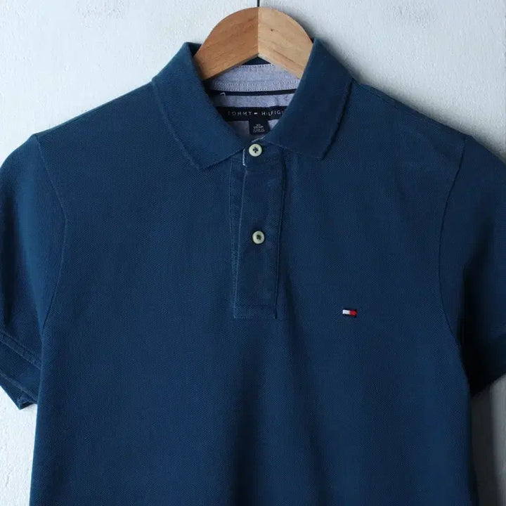 [BUNJANG] Tommy Hilfiger Polo Shirt (XS-S) Blue / (XS-S) 타미힐피거 반팔 카라 티셔츠 부분이염 블루-185D6