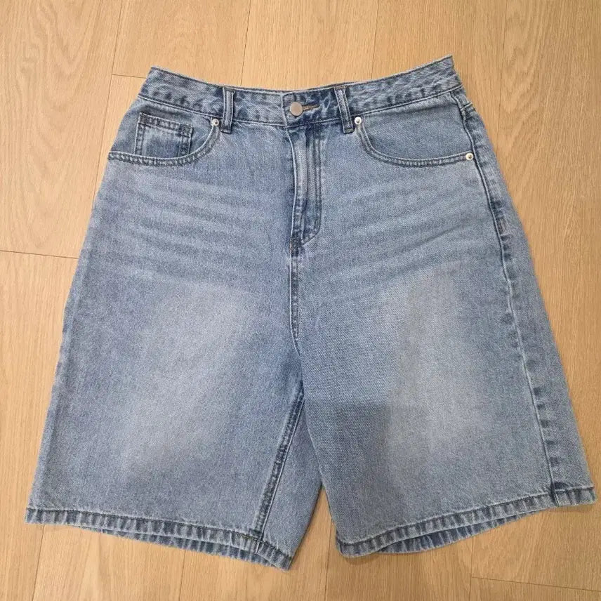 [BUNJANG] TOPI-Washed Half Denim Pants (Light Blue) - M / 토피-워시드 하프 데님 팬츠 (LIGHT BLUE)_(M)
