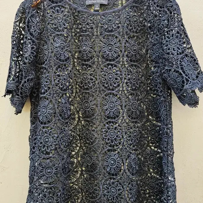 [BUNJANG] Banana Republic Black Lace Short Sleeve Blouse / 바나나리퍼블릭 블랙 레이스 반팔 블라우스