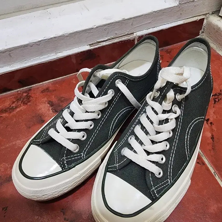 [BUNJANG] Dark Green Converse Style Sneakers / 다크그린 컨버스 스타일 스니커즈