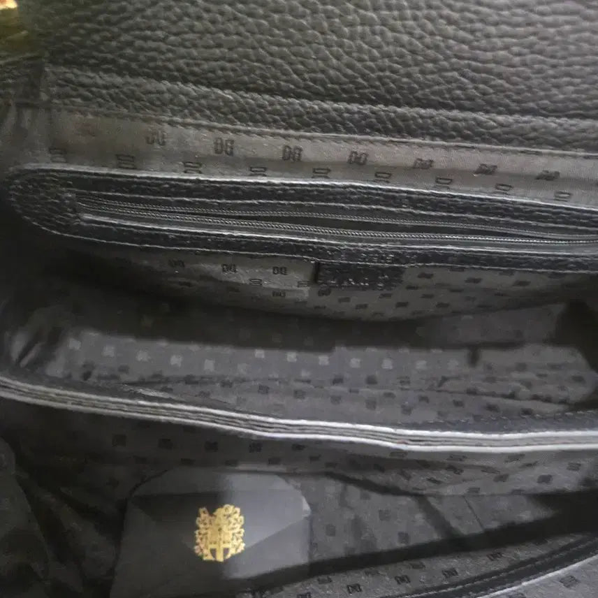 [BUNJANG] Daks Black Leather Shoulder Bag with Chain Handle / 닥스 블랙 가죽 숄더백 체인 핸들