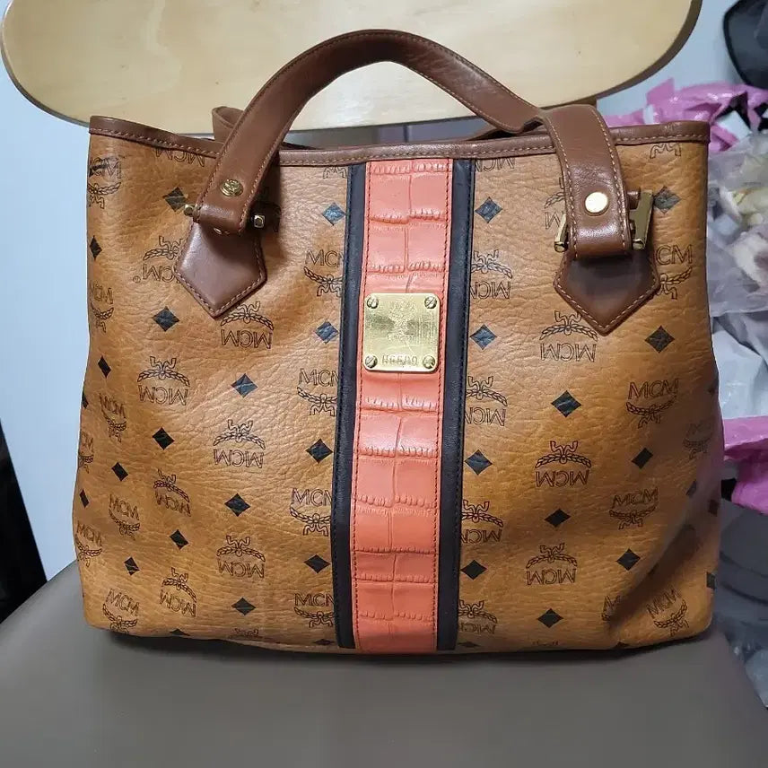 [BUNJANG] MCM Logo Tote Bag / MCM 로고 토트백 성주택 있어요