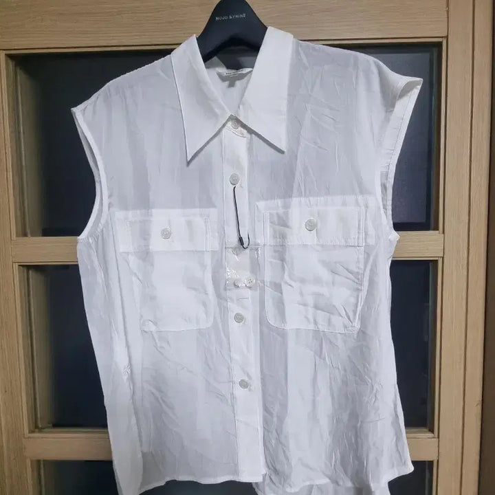 [BUNJANG] moussy Sleeveless Shirt / moussy 민소매 셔츠 free