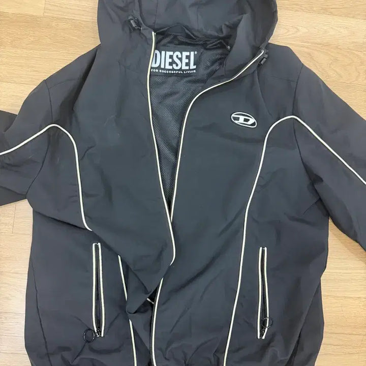 [BUNJANG] Diesel Hooded Windbreaker Jacket XL / 디젤 바람막이 XL