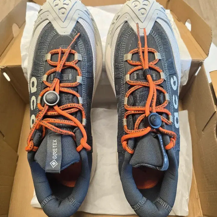 [SOLD OUT] 나이키 ACG 마운틴 플라이2  로우고어텍스  운동화