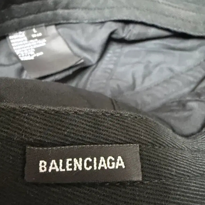 [BUNJANG] Balenciaga Diagonal Ball Cap / [L] 발렌시아가 다이애그널 볼캡