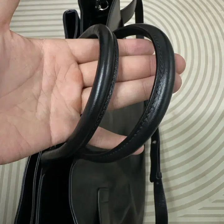 [SOLD OUT] 오소이 토트 브로클 스톤 블랙 osoi tote brocle black