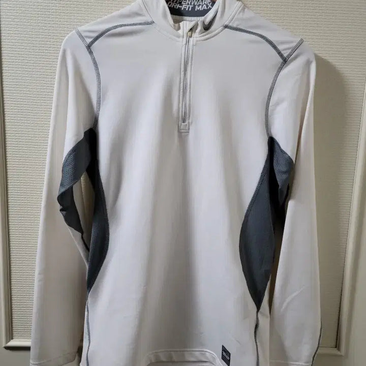 [BUNJANG] Nike Pro Combat Hyperwarm Dri-FIT Max Zip-Up Jacket / 나이키 프로 컴뱃 하이퍼웜 드라이핏 맥스 집업 S 사이즈 화이트/그레이