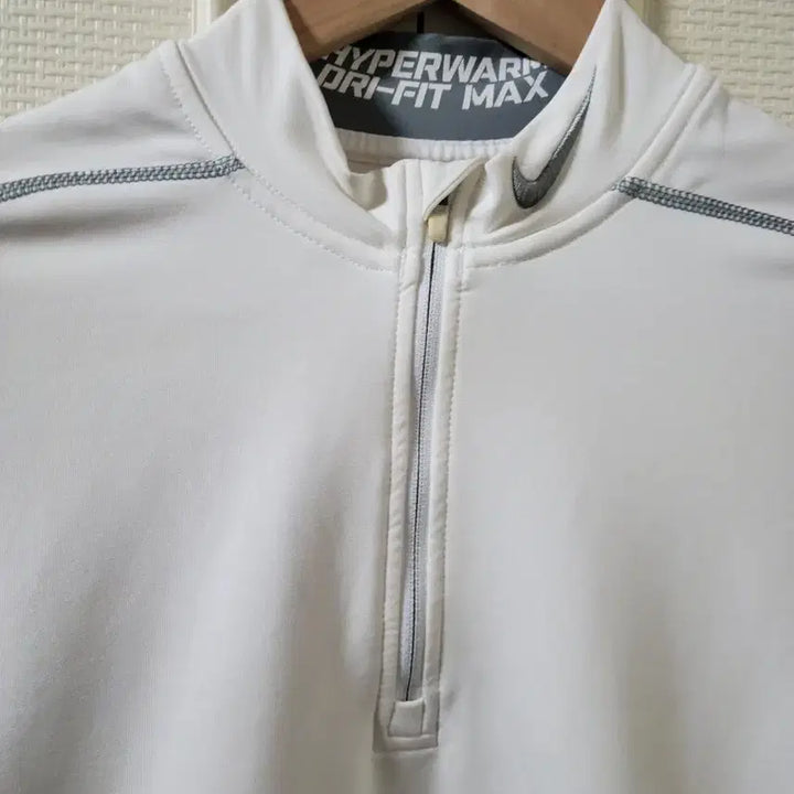 [BUNJANG] Nike Pro Combat Hyperwarm Dri-FIT Max Zip-Up Jacket / 나이키 프로 컴뱃 하이퍼웜 드라이핏 맥스 집업 S 사이즈 화이트/그레이
