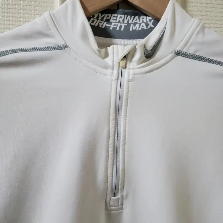 [BUNJANG] Nike Pro Combat Hyperwarm Dri-FIT Max Zip-Up Jacket / 나이키 프로 컴뱃 하이퍼웜 드라이핏 맥스 집업 S 사이즈 화이트/그레이