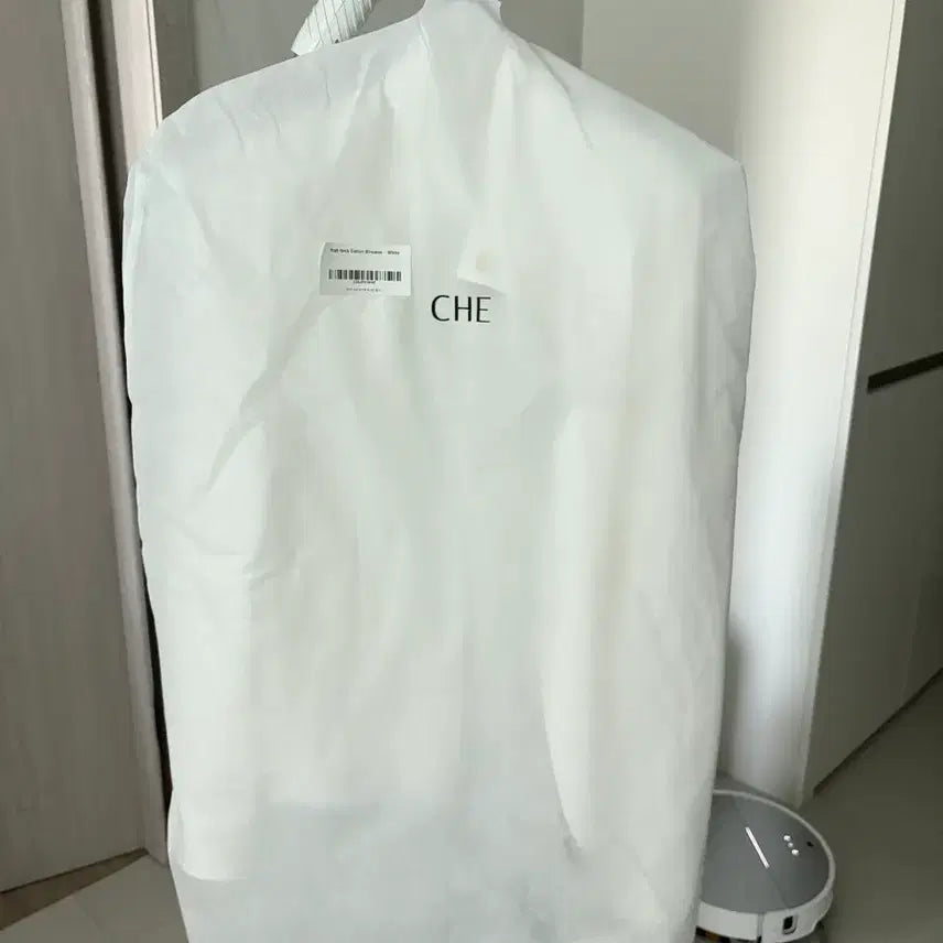 [BUNJANG] Che 체 하이넥 코튼 블루종 화이트 (1시간 입음) 택 달려있음 / Che 체 하이넥블루종 화이트(택 달려있음)마지막 가격내림 오늘까지 판매