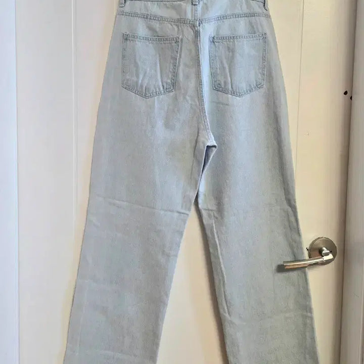 [BUNJANG] Unbranded Straight Leg Jeans / 연청 통넓은 일자진 새거 28정도