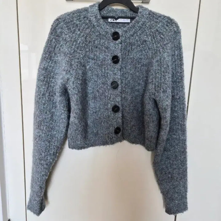 [BUNJANG] Zara Cropped Knit Cardigan / 자라 크롭 니트가디건