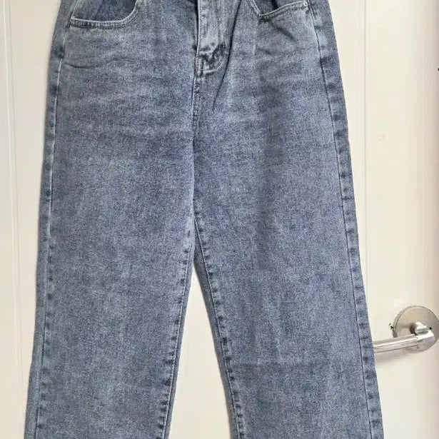 [BUNJANG] Unbranded Wide Tucked Jeans - Small / 앞핀턱 와이드진 새거 스몰