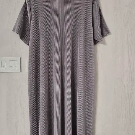 [BUNJANG] Le Cormont Pleated Long Dress / 르꼬르망의 플리츠 원피스