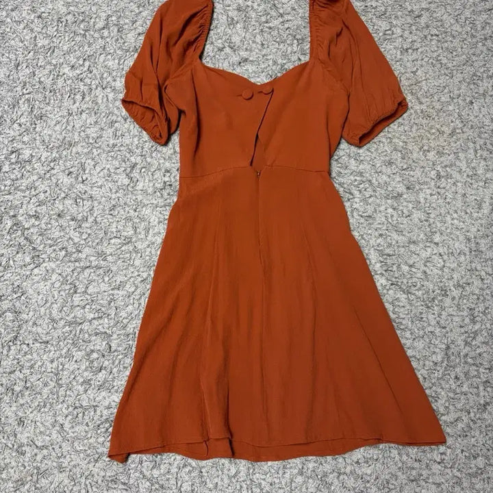 [BUNJANG] And Other Stories Puff Sleeve Square Neck Midi Dress / 앤아더스토리 퍼프 원피스