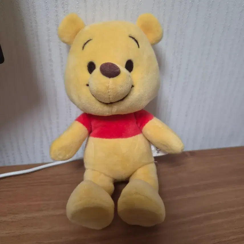 [BUNJANG] Disney nuiMOs Winnie the Pooh Plush / 디즈니의 누이모즈(nuiMOs) 곰돌이 푸