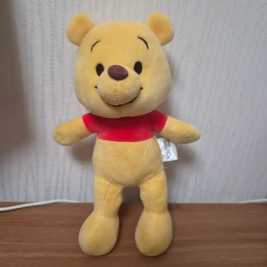 [BUNJANG] Disney nuiMOs Winnie the Pooh Plush / 디즈니의 누이모즈(nuiMOs) 곰돌이 푸