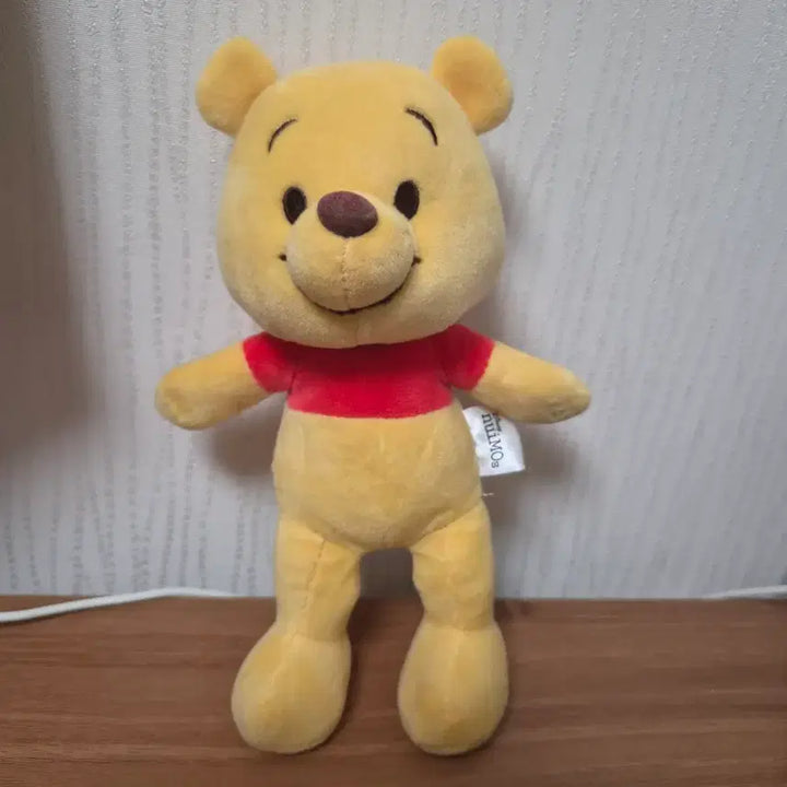 [BUNJANG] Disney nuiMOs Winnie the Pooh Plush / 디즈니의 누이모즈(nuiMOs) 곰돌이 푸