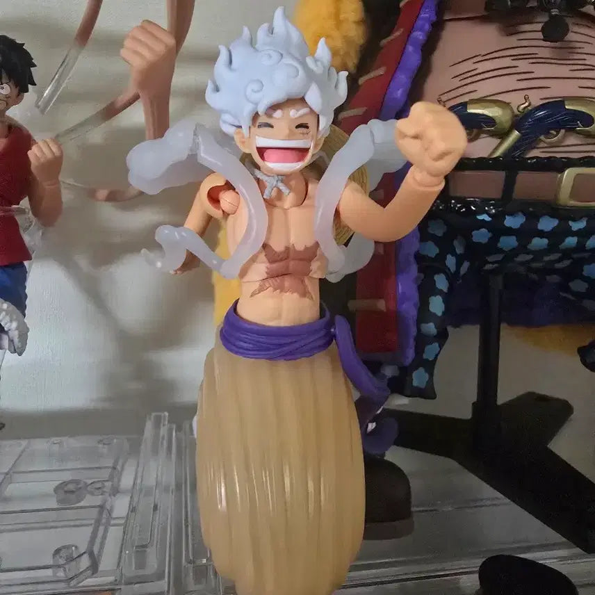 [BUNJANG] Bandai Tamashii Nations S.H.Figuarts One Piece Egghead Monkey D. Luffy - Gear 5 (Nika) / SHF 원피스 에그헤드 니카 기어5 혼웹 판매합니다.