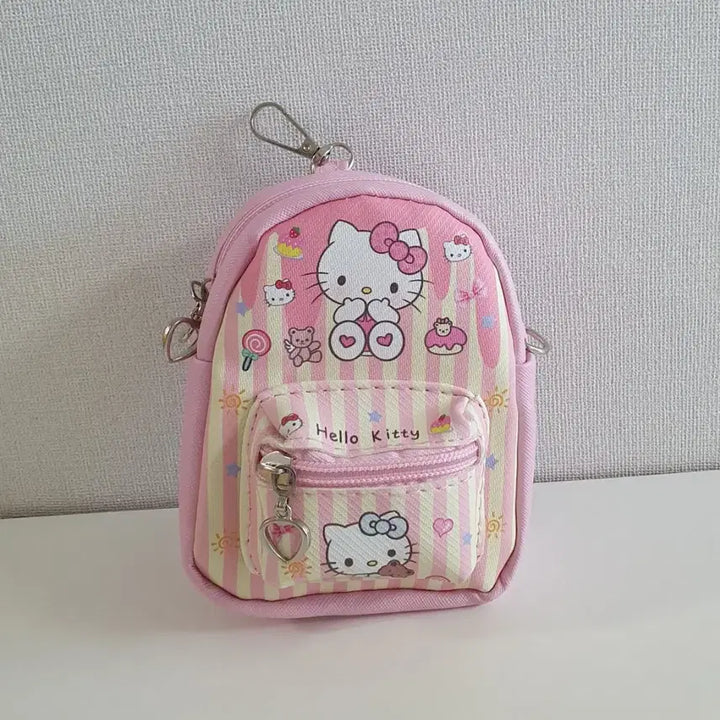 [BUNJANG] Sanrio Hello Kitty Mini Crossbody Bag / 키티 미니 크로스백 가방