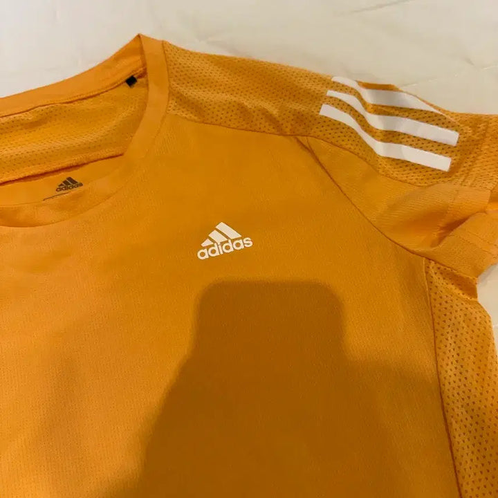 [BUNJANG] Adidas AEROREADY Performance Short Sleeve T-Shirt - Orange, Size L / 아디다스 기능성 반팔 티셔츠(정품)