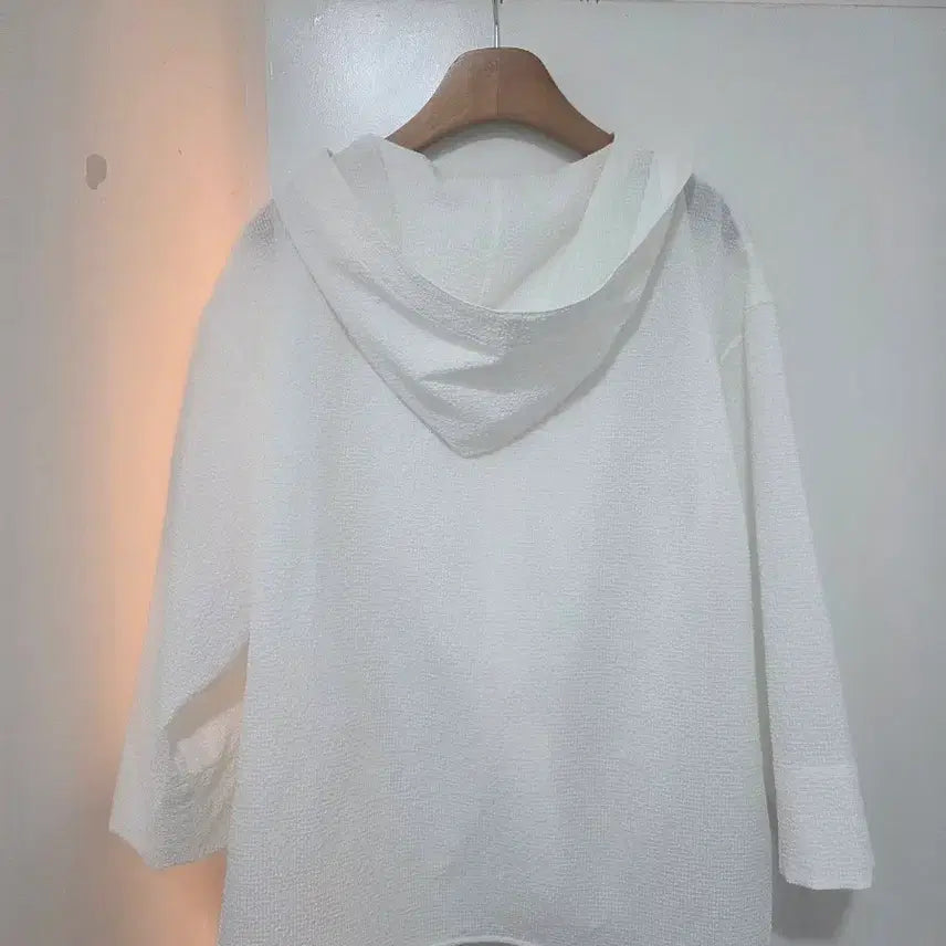 [BUNJANG] Leverage White Shirring Blouse 7/10 Sleeve / 르베이지 화이트 셔링 블라우스 7부