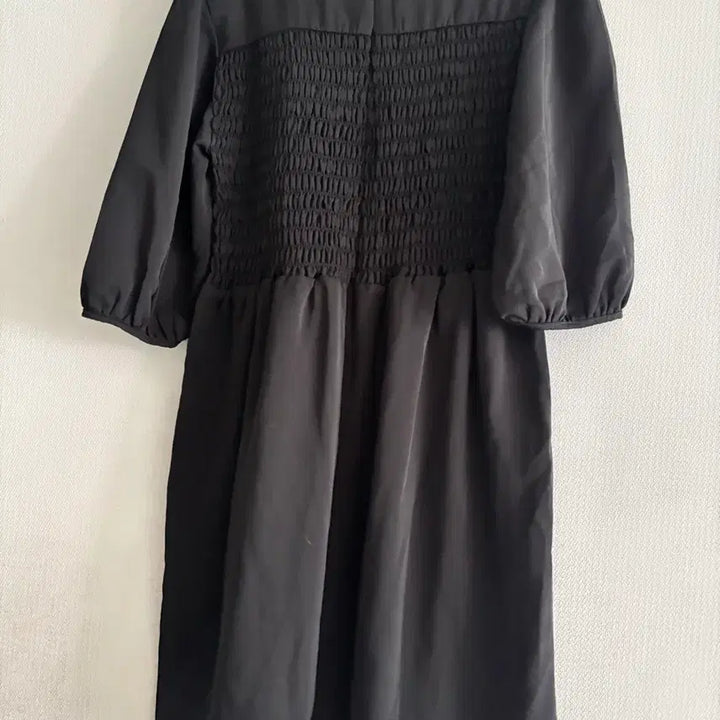 [BUNJANG] IMVELY Black Shirring Mini Dress / IMVELY블랙 셔링 미니 원피스