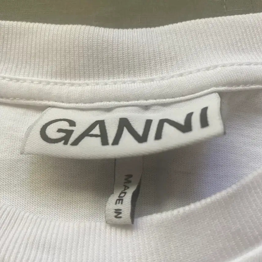 [BUNJANG] GANNI White Seahorse Graphic T-shirt / 가니