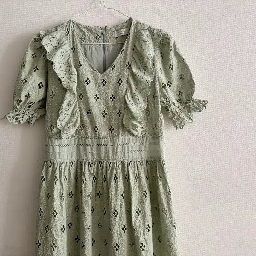 [BUNJANG] ssiny Mint Lace Long Dress / by  ssiny민트색 레이스 원피스