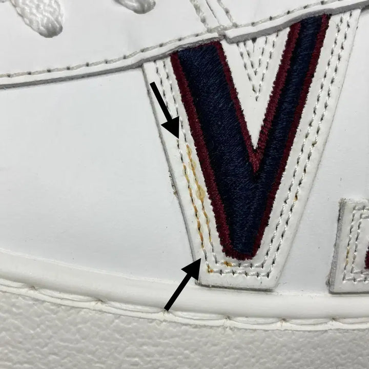 [BUNJANG] Valentino Garavani Logo Open Low-Top Sneakers / (39)발렌티노 가라바니 로고 오픈 로우탑 스니커즈