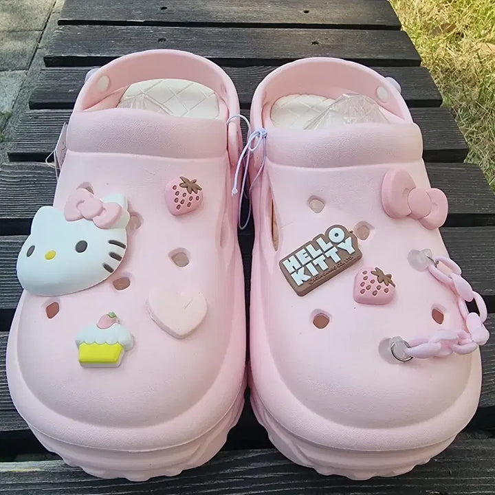 [SOLD OUT] 헬로키티 핑크 크록스 샌들 240