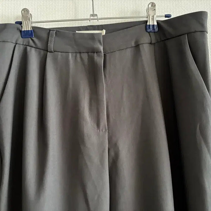 [BUNJANG] Ggsing Slacks / ggsing 슬랙스