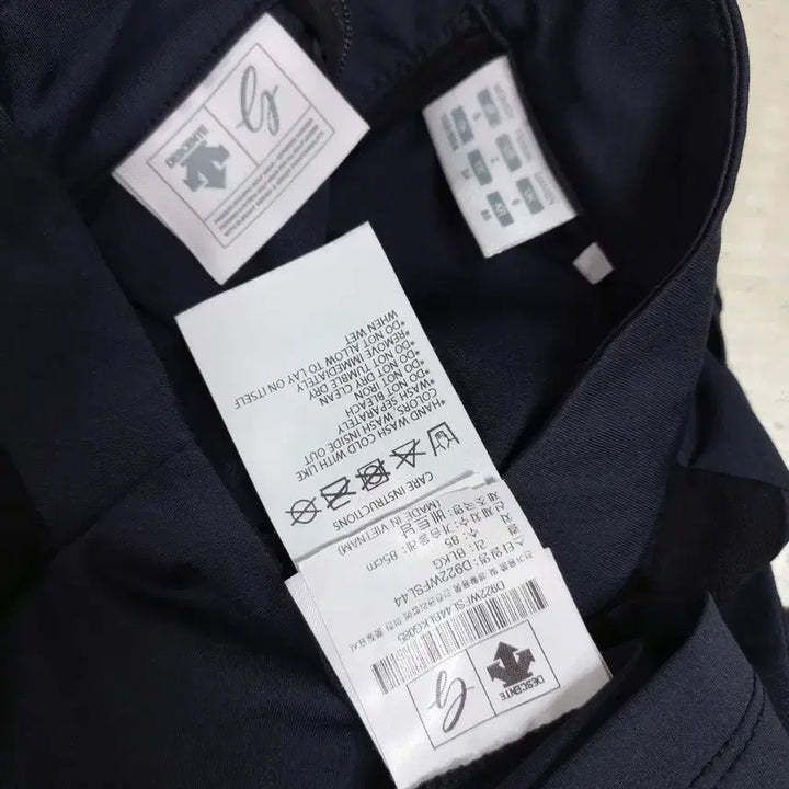 [SOLD OUT] B4-27/데상트 블랙 스판티 여성