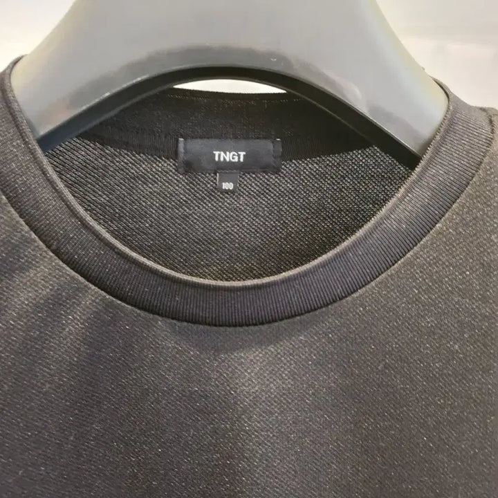 [SOLD OUT] TNGT 블랙 반팔 100